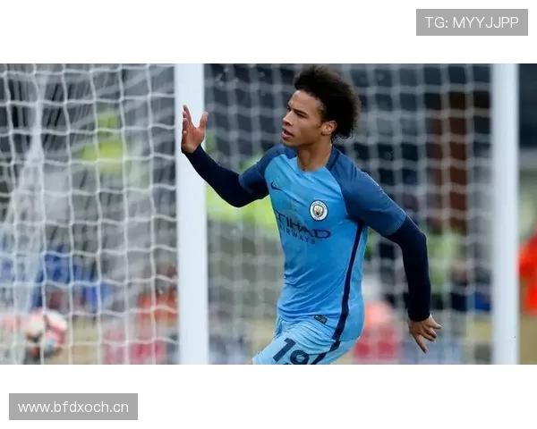 斯特林与萨内:终结分散化与边路单点驱动的战术分化 斯特林与萨内:终结分散化与边路单点驱动的战术分化